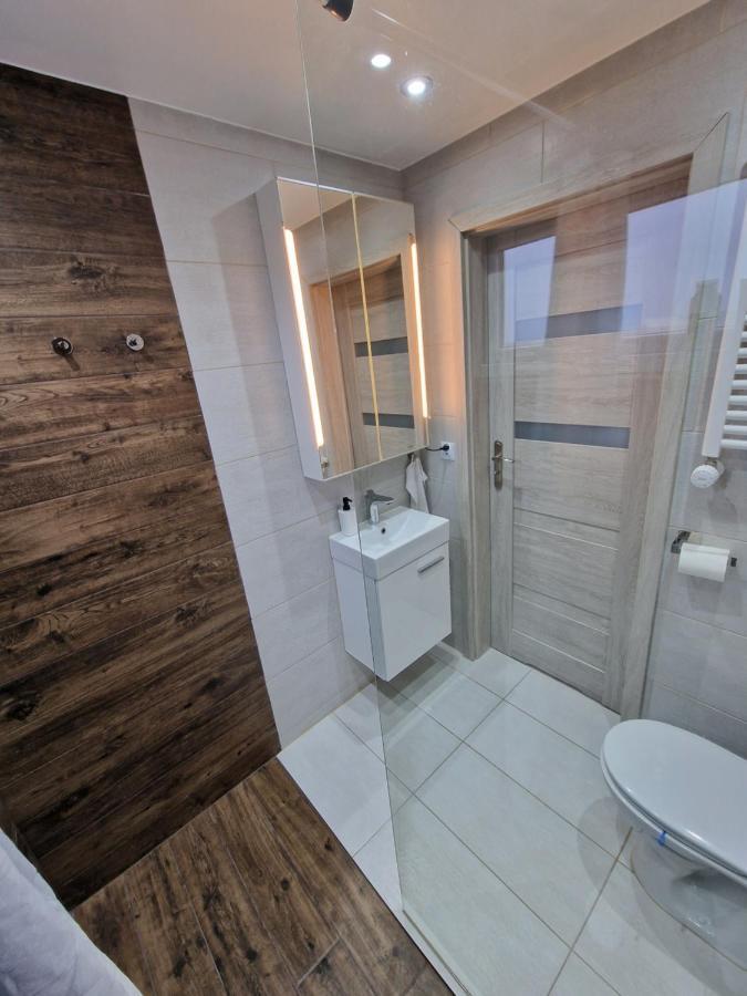 R&J Guesthouse Room Grindavík Buitenkant foto